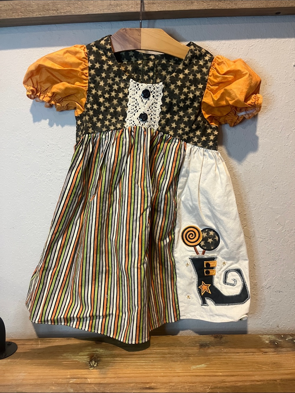 Ricrac & Ruffles Girls Halloween Patchwork Witches Boot Dress size 5